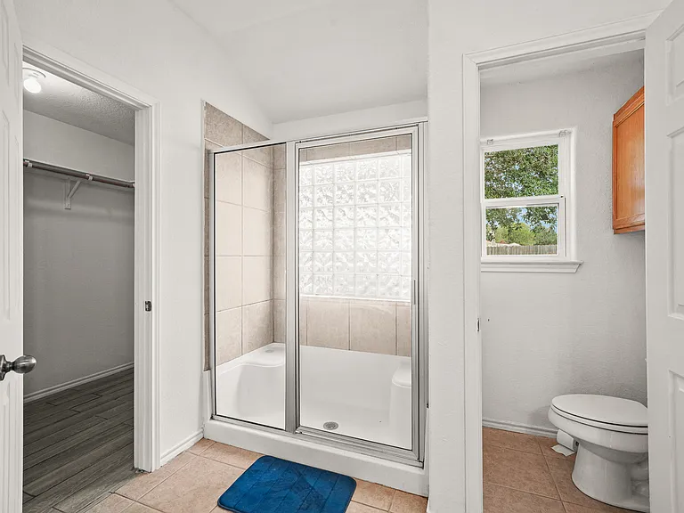 725 Cimarron Sq — Photo 24