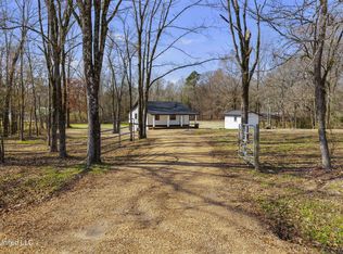 18285 Midway Rd, Terry, MS 39170