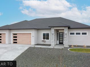 11918 Cordon Crest Ct, Pasco, WA 99301