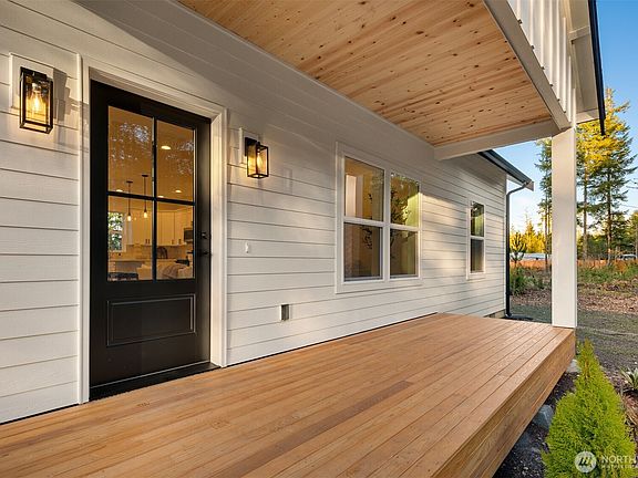 3rd image of 3000 W Martin Road