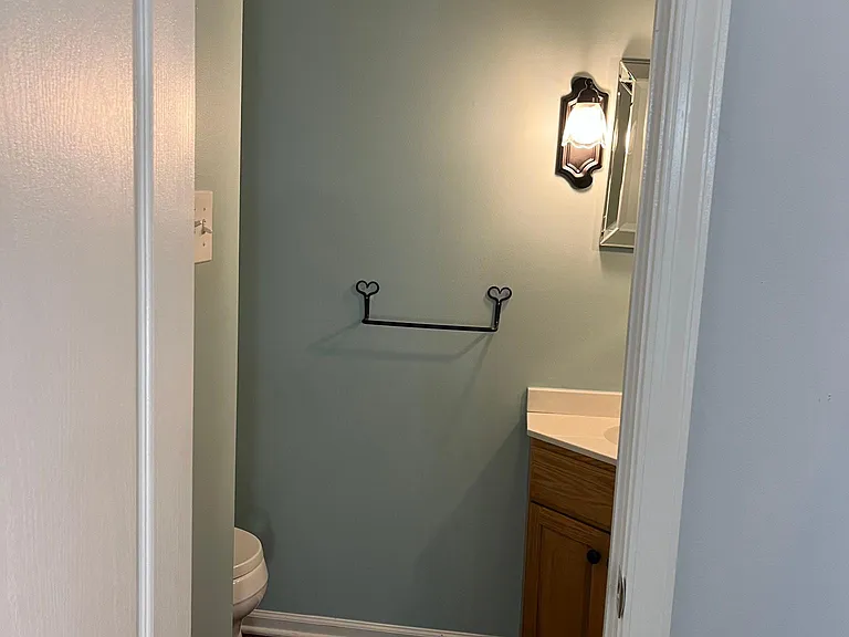 346 Carmen Dr — Photo 11