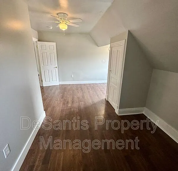 227 5th Ave #2 — Photo 53