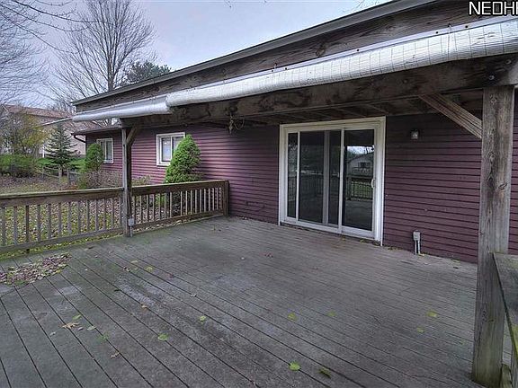 4th image of 1154 Iroquois Run