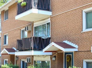 6111 W 64th Pl APT 3, Chicago, IL 60638