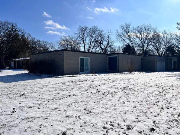 2940 Flossmoor Rd, Flossmoor, IL 60422