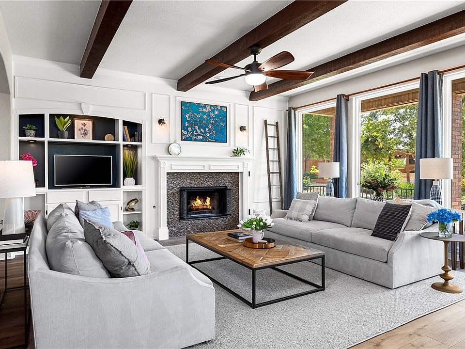 1st image of 400 Aspen Dr