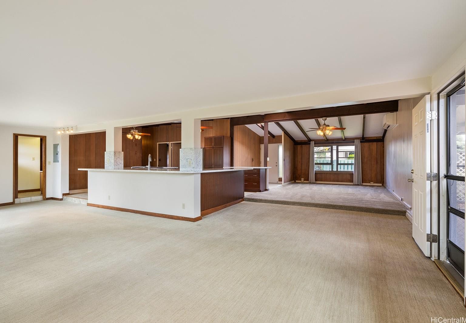 1352 Kukila St, Honolulu, HI 96818 | Zillow