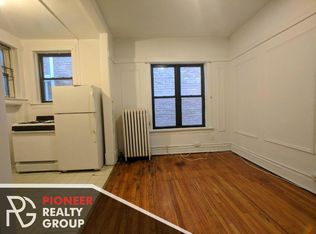 634 W Arlington Pl #33MB, Chicago, IL 60614