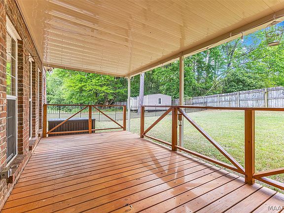 3rd image of 222 Cobb Ridge Rd