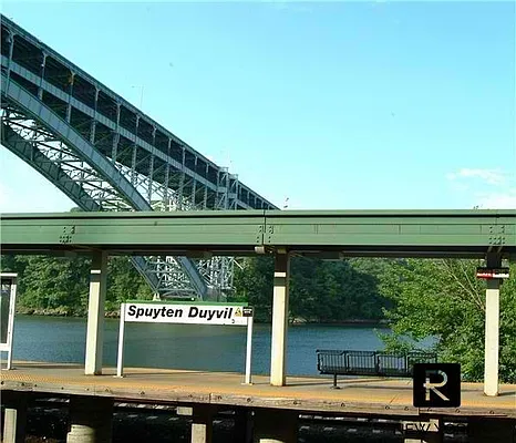 Rented by R New York | media 15