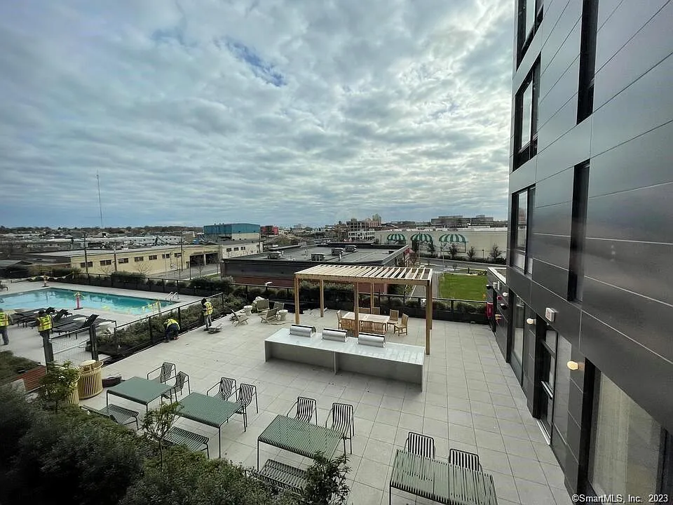 Studio, 1.0 bath, 545 sqft, $2,236 — Photo 2