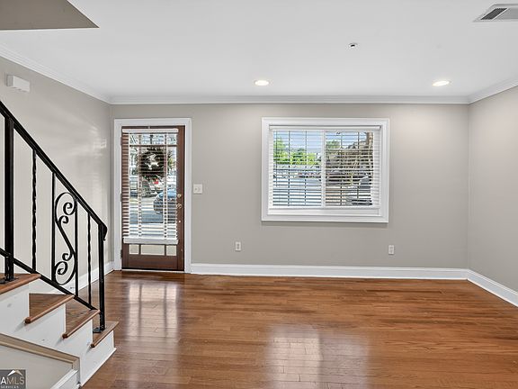 4th image of 145 Rondak Cir SE