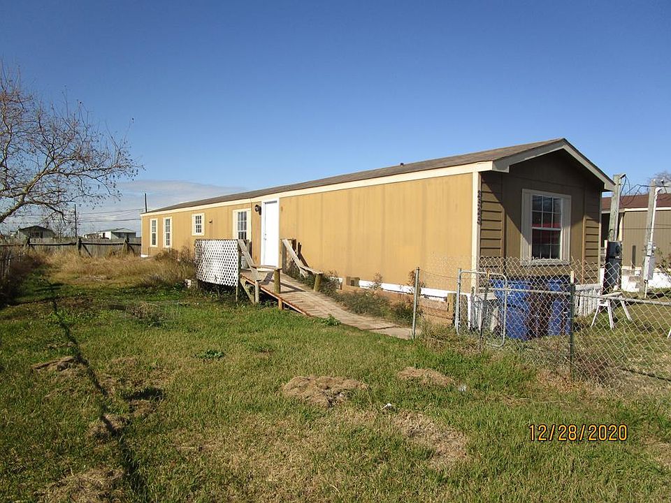 1st image of 2525 Oyster Creek Bnd