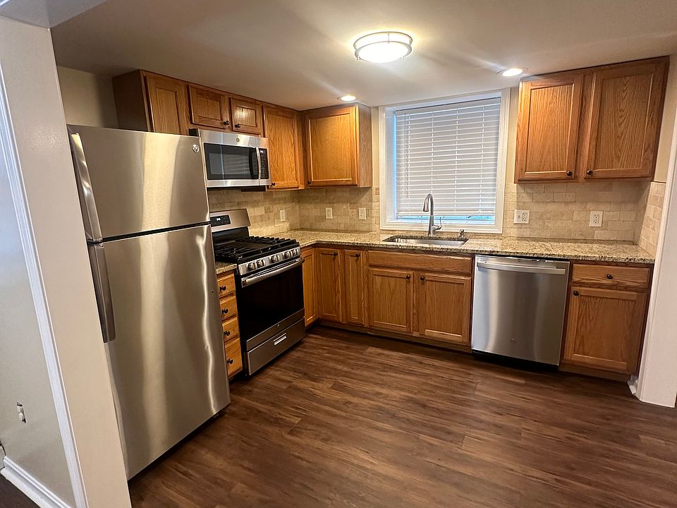 1st image of 104 John St APT 1