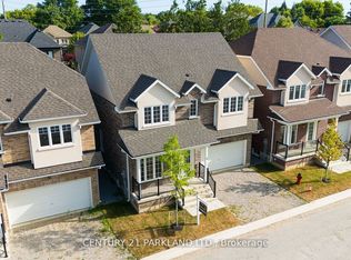 1741 Fairport Rd #2, Pickering, ON L1V1S9