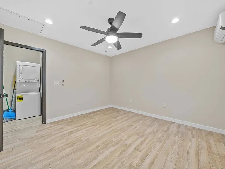 809 Merlin Dr — Photo 6