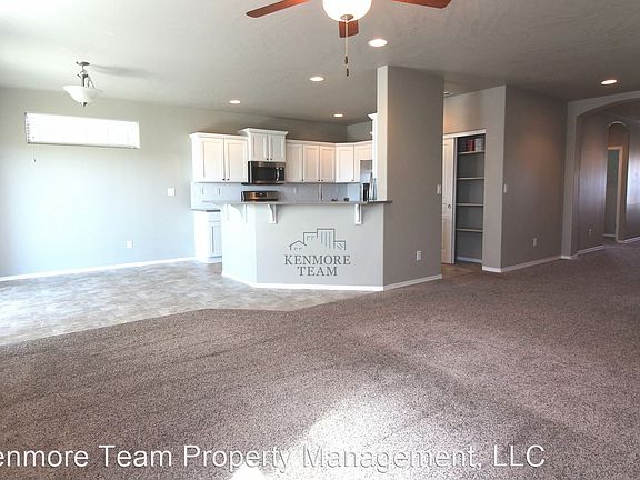4th image of 8218 Cassiar Dr