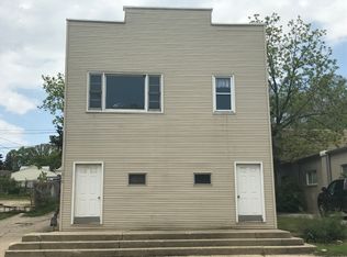 1919 N Broadway St, Crest Hill, IL 60403