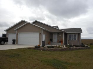 6908 Copper Rdg, Bismarck, ND 58504