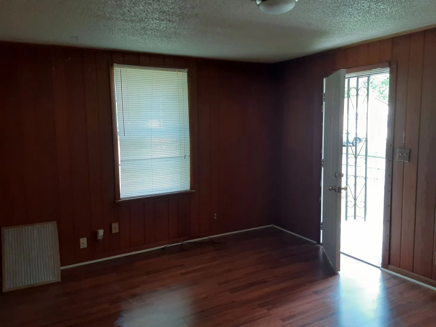 3 Bedroom and 2 Bathroom home. — Photo 3