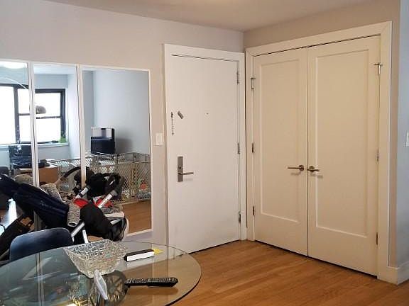 3rd image of 301 E 47th St APT 12P
