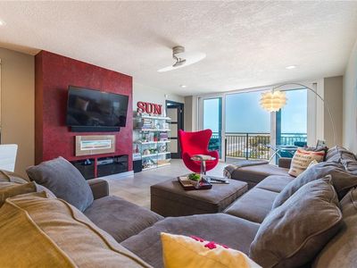 7650 Bayshore Dr APT 1205, Treasure Island, FL, 33706