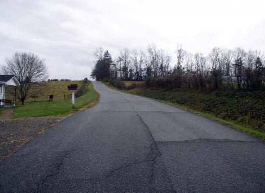 2nd image of 243 Kaywood Dr