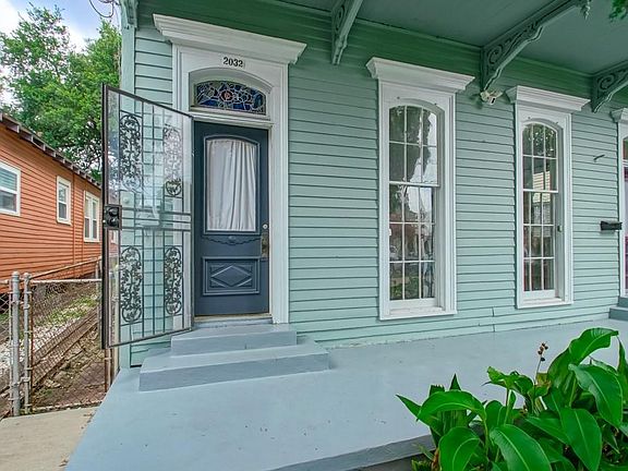 4th image of 2032-34 Cadiz St