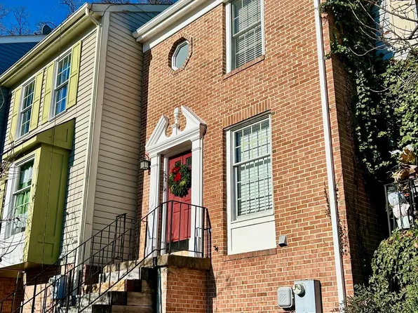 5019 9th St S, Arlington, VA 22204