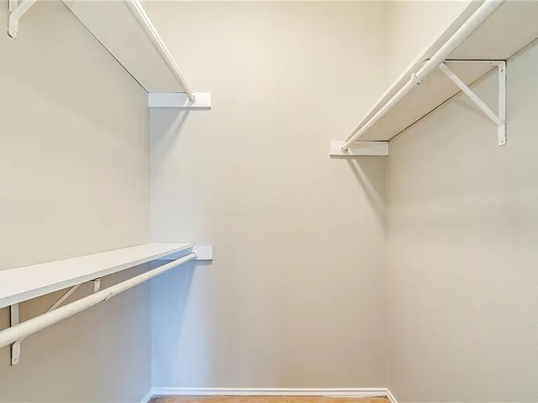 802 S 1st St #206 — Photo 9