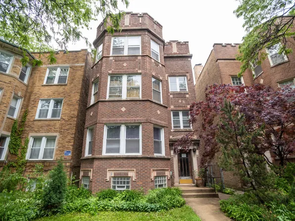 2226 W Arthur Ave APT 1, Chicago, IL 60645