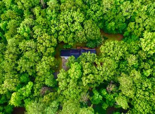 320 Sherwood Rd, Fayetteville, GA 30215