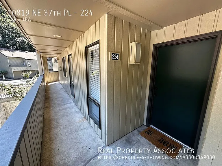 10819 NE 37th Pl #224 — Photo 6