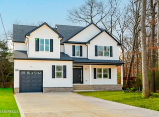 1402 Wallach Dr, Toms River, NJ 08755