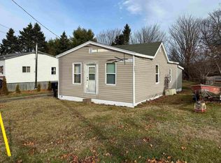 9 Victor Ave, Amherst, NS B4H 2L3