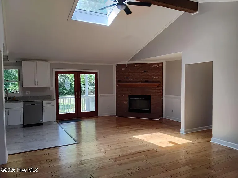 4331 Carolina Ave #24 — Photo 9