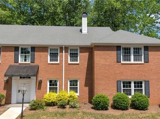 340 Hanover Arms Ct APT D, Winston Salem, NC 27104