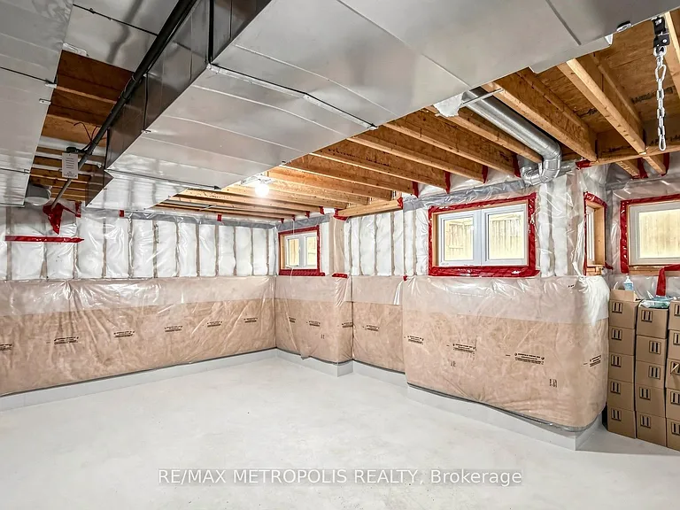 138 Yakefarm Blvd — Photo 30