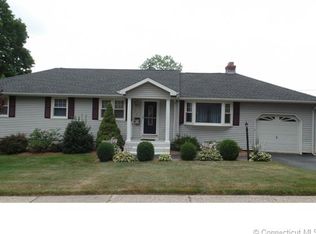 87 Ivy Rd, Plainville, CT 06062