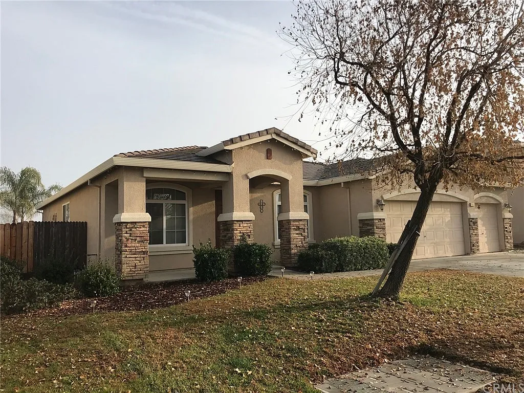 11064 Malibu Ave photo 1