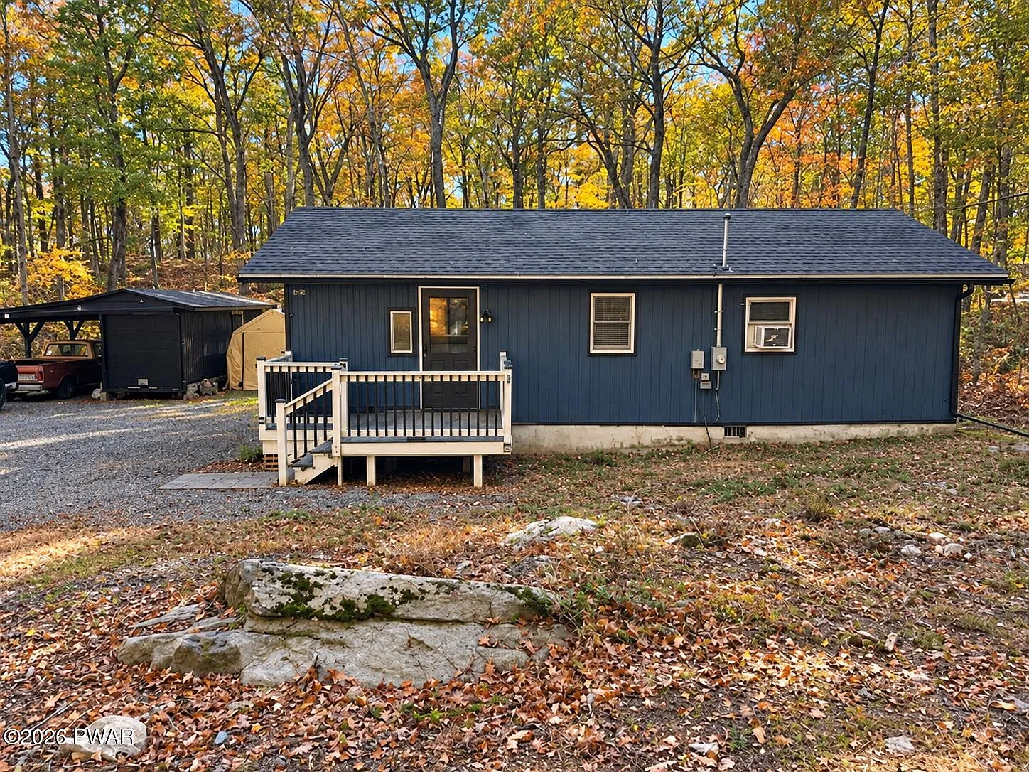 3 bed, 666 sqft, $1,800 — Photo 1