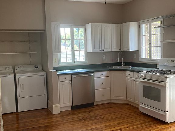 4th image of 514 W 26th St APT 2