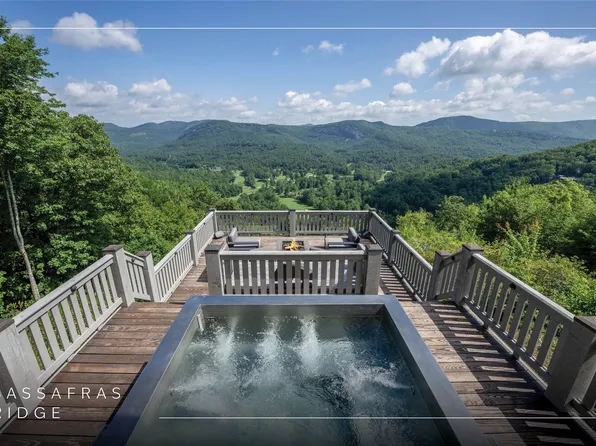 272 Long Way Road, Sapphire, NC 28774