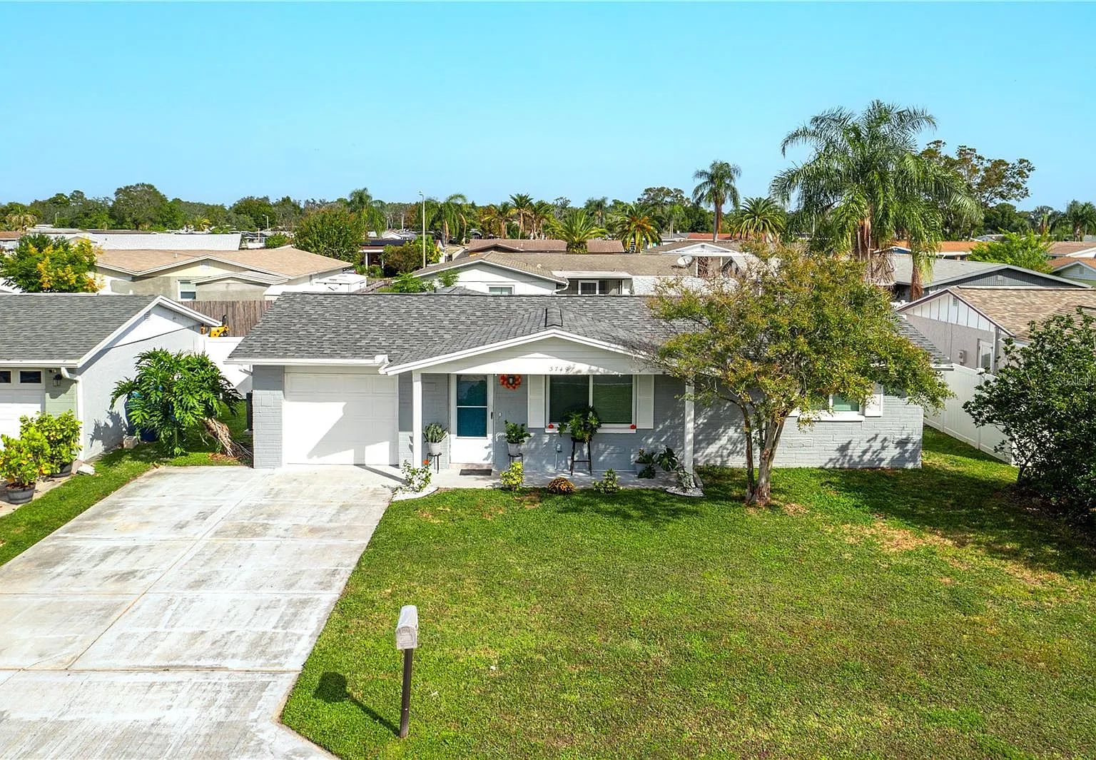 4 bed, 1056 sqft, $825 — Photo 1
