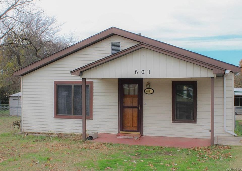 1st image of 601 S Chickasaw Ave