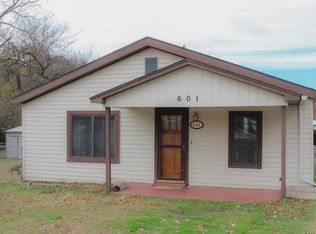601 S Chickasaw Ave, Claremore, OK 74017