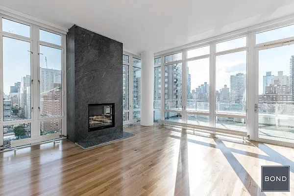 Rented by Bond New York | media 35