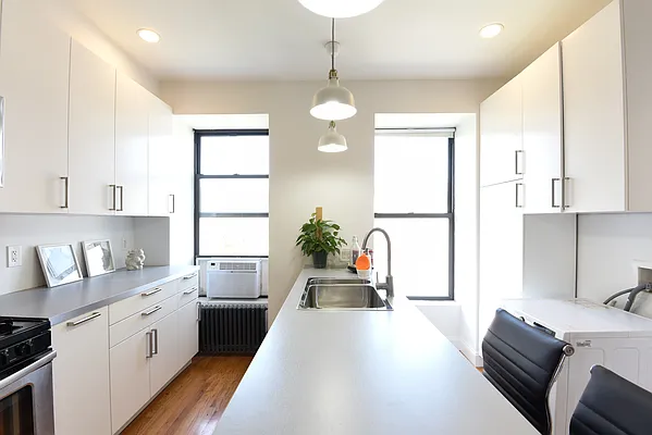 Rented by Brick&Mortar | media 3