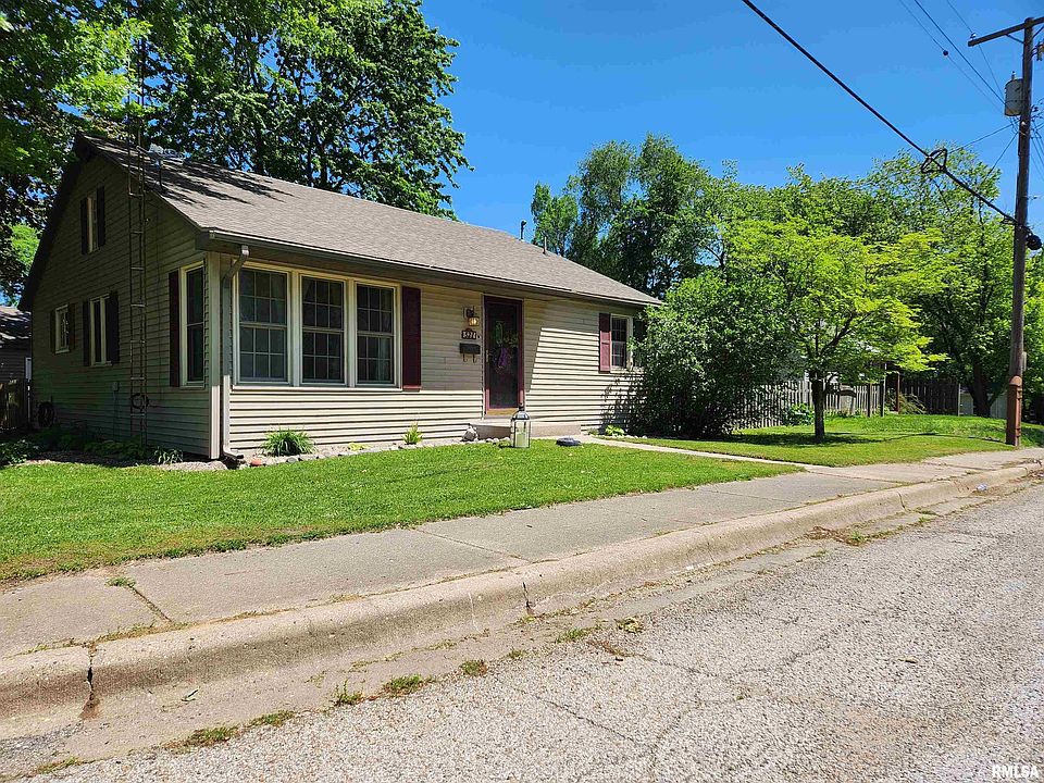 1st image of 521 W Antle St