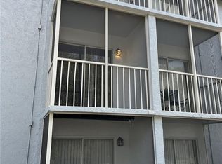 121 Oyster Bay Cir APT 220, Altamonte Springs, FL 32701